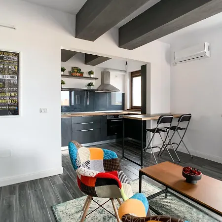 Appartement Studio Faleza Nord Constanţa